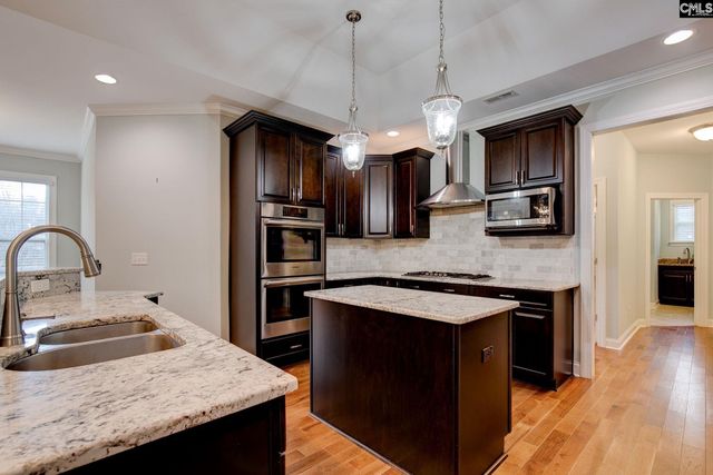 119 Country Lake Drive, Lexington, SC 29072