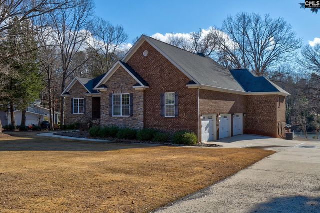 119 Country Lake Drive, Lexington, SC 29072