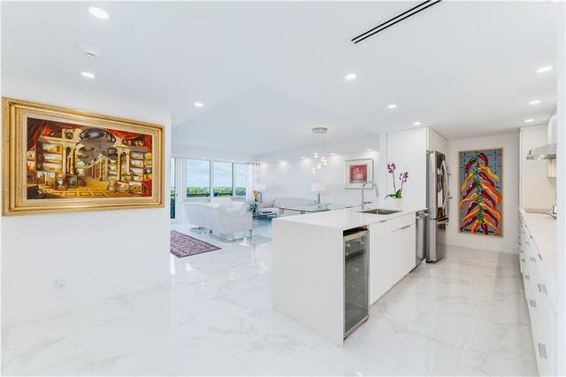 3200 NE 36th Street 1005, Fort Lauderdale, FL 33308