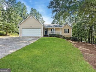851 Raymond Hill Road, Newnan, GA 30265