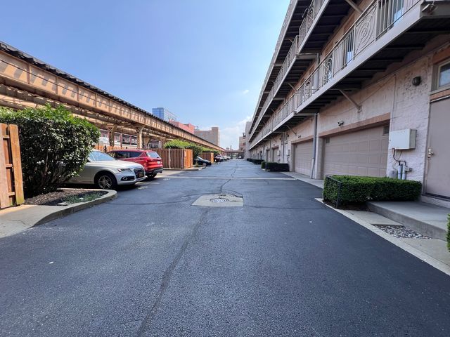 1911 S STATE Street 3, Chicago, IL 60616