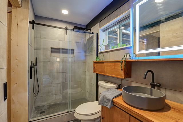 3913 Eldridge Street, Fort Worth, TX 76107