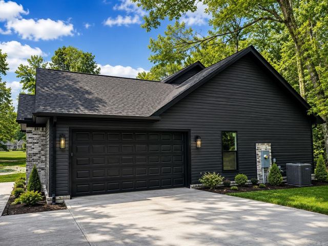 1024 Ridgewood Drive, Little Rock, AR 72206