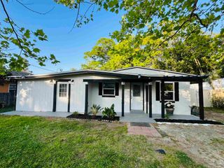 1106 N 50th Ave, Pensacola, FL 32506