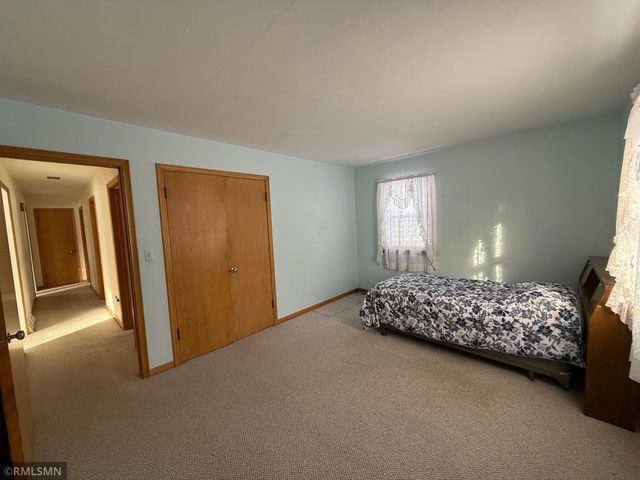 1222 W 4th Street, New Richmond, WI 54017