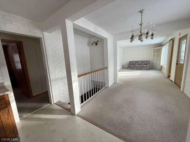 1222 W 4th Street, New Richmond, WI 54017