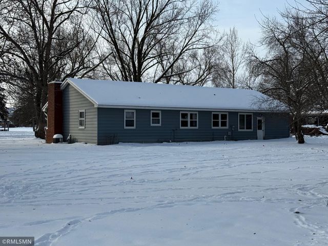 1222 W 4th Street, New Richmond, WI 54017
