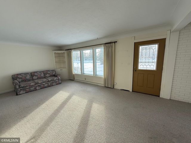 1222 W 4th Street, New Richmond, WI 54017