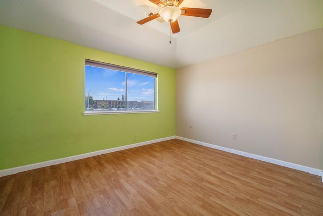 748 Codington Way, Modesto, CA 95357