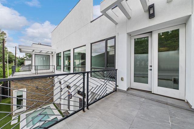 2703 Westgrove Lane, Houston, TX 77027