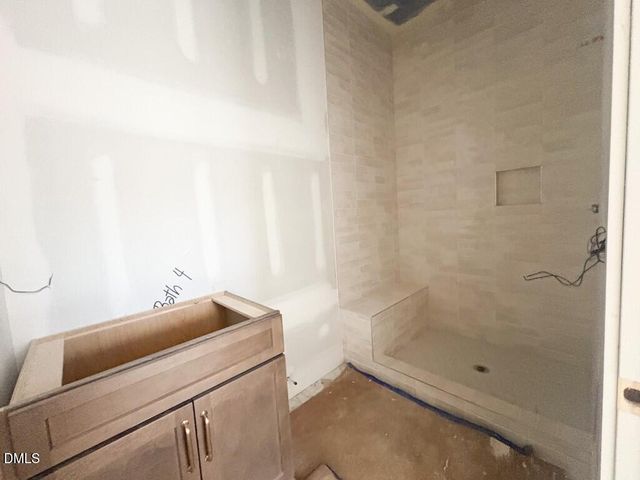 1224 Perry Bluff Drive, Wake Forest, NC 27587