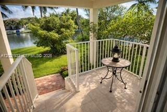 5003 SW 163rd Ave, Miramar, FL 33027