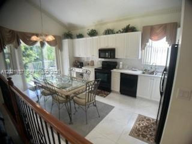 5003 SW 163rd Ave, Miramar, FL 33027