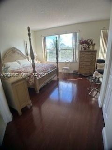 5003 SW 163rd Ave, Miramar, FL 33027