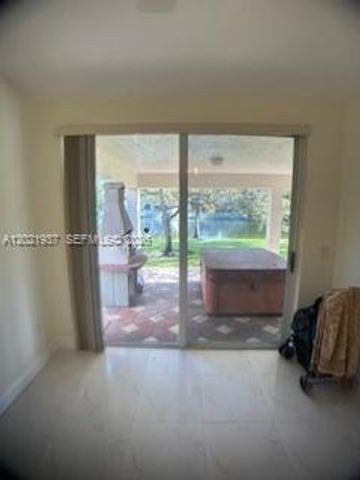 5003 SW 163rd Ave, Miramar, FL 33027