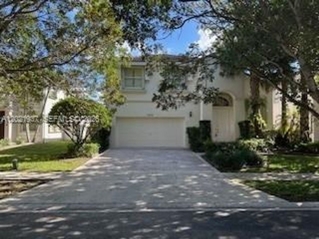 5003 SW 163rd Ave, Miramar, FL 33027