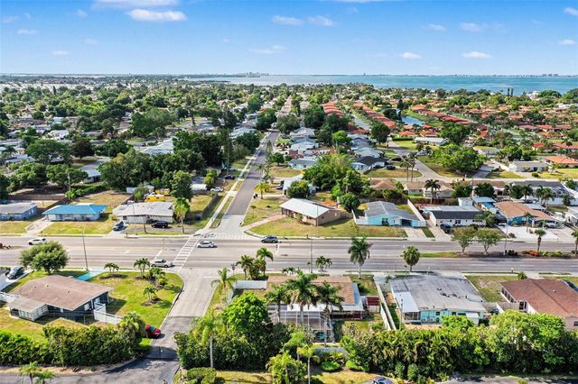 3103 BAYSHORE GARDENS PARKWAY, Bradenton, FL 34207