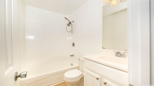 84-575 Kili Drive 203B, Waianae, HI 96792