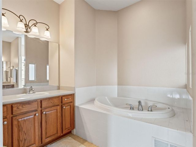 5236 ISLAND TERRACE COURT, Lady Lake, FL 32159