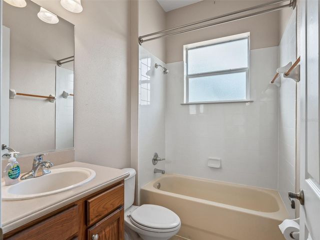 5236 ISLAND TERRACE COURT, Lady Lake, FL 32159