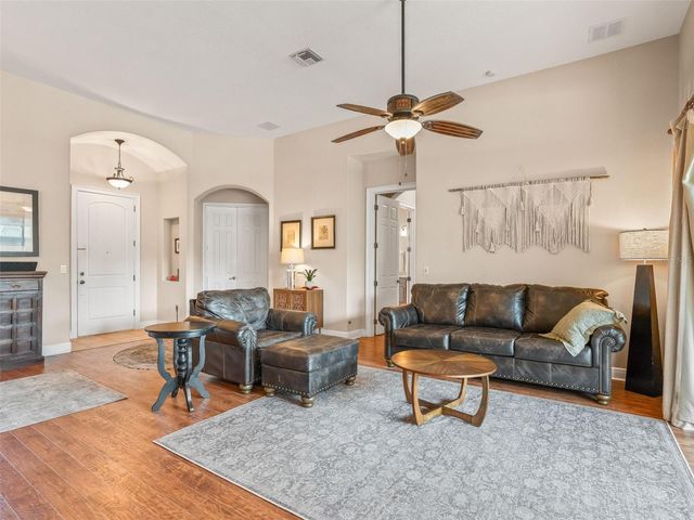 5236 ISLAND TERRACE COURT, Lady Lake, FL 32159