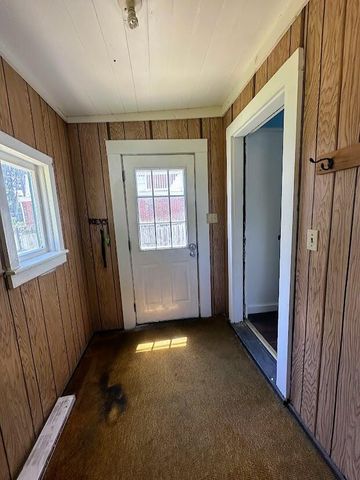 101 Ridge Street, La Porte, IN 46350
