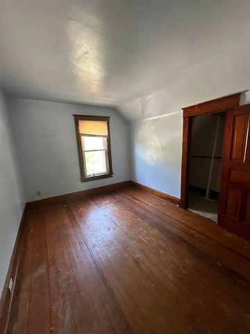 101 Ridge Street, La Porte, IN 46350