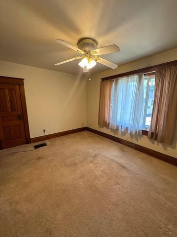 101 Ridge Street, La Porte, IN 46350