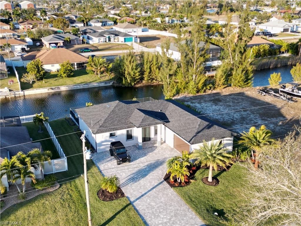 615 SW 22nd TER, CAPE CORAL, FL 33991 — photo 3