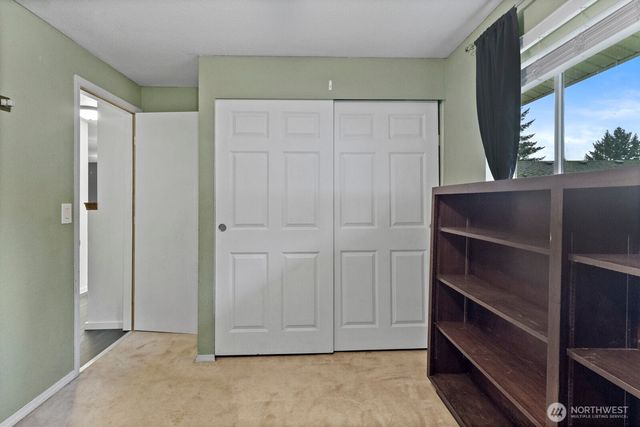 60 NE Lorrain Court, Belfair, WA 98528