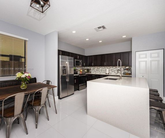 11719 SW 241 St 0, Homestead, FL 33032