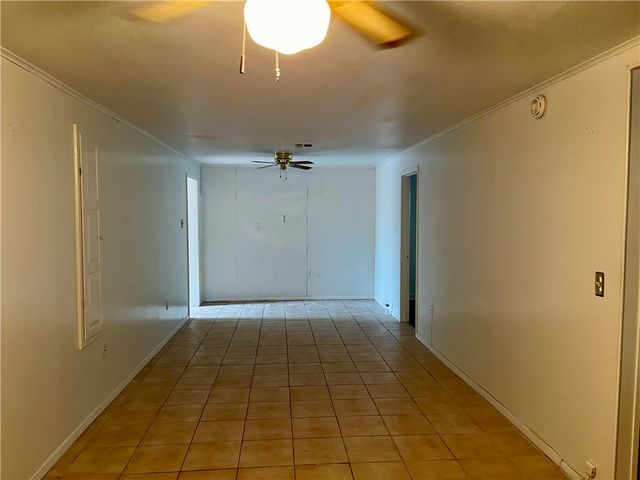 1101 Dewey Ave, Alice, TX 78332