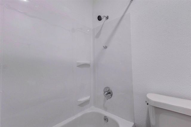 8034 Antoine Drive 231, Houston, TX 77088