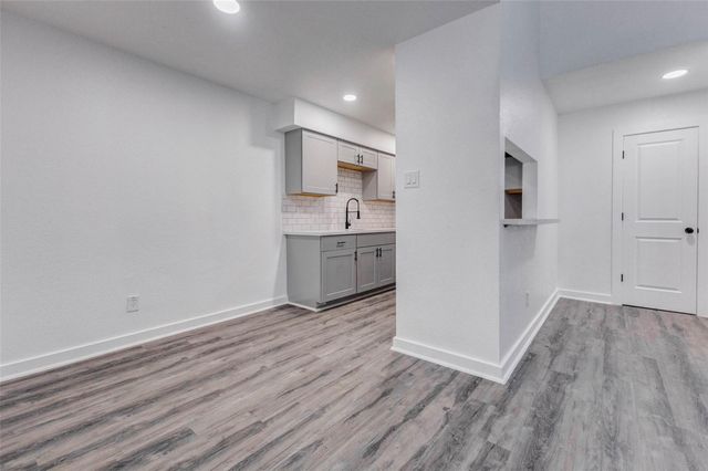 8034 Antoine Drive 231, Houston, TX 77088