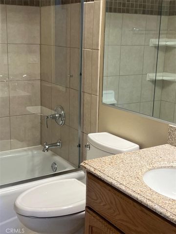 14 Via Entrada, Rancho Santa Margarita, CA 92688