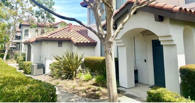 14 Via Entrada, Rancho Santa Margarita, CA 92688