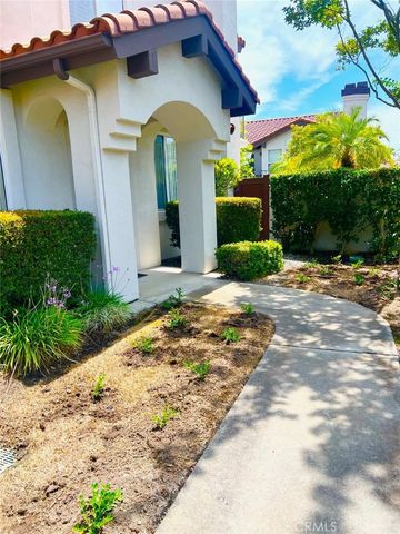 14 Via Entrada, Rancho Santa Margarita, CA 92688