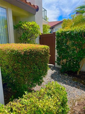 14 Via Entrada, Rancho Santa Margarita, CA 92688