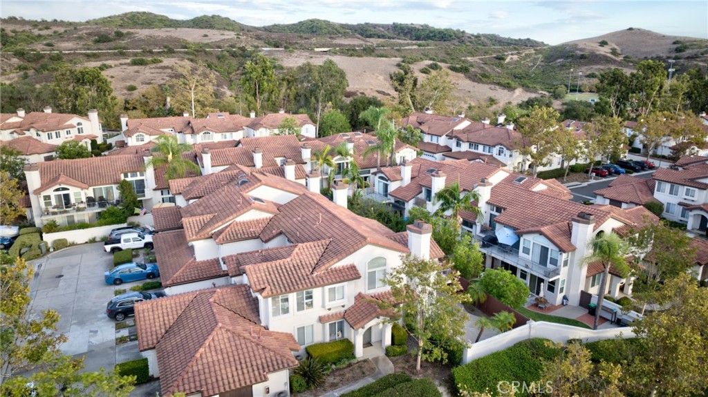 14 Via Entrada, Rancho Santa Margarita, CA 92688 — photo 2