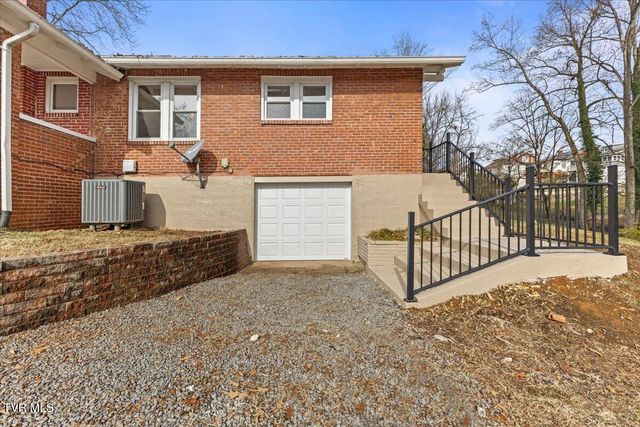 1023 Carolina Avenue, Bristol, TN 37620