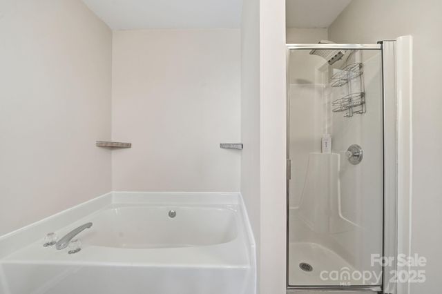 110 Nahcotta Drive, Mooresville, NC 28115