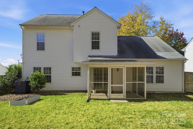 110 Nahcotta Drive, Mooresville, NC 28115