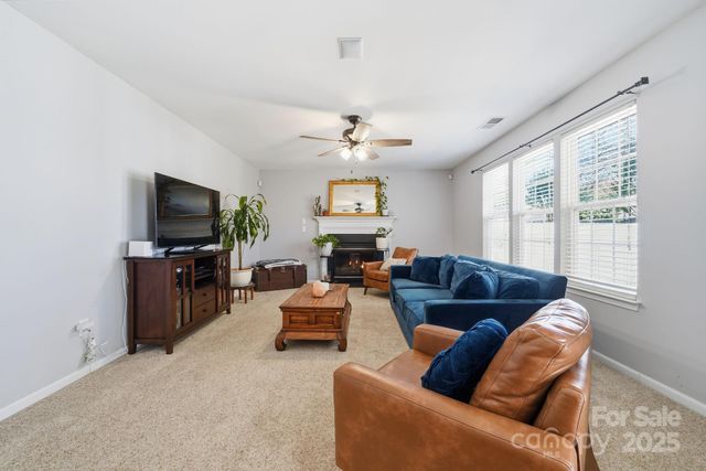 110 Nahcotta Drive, Mooresville, NC 28115