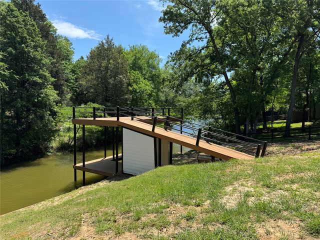 2119 Hickory Trace, Mabank, TX 75156