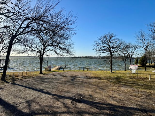 2119 Hickory Trace, Mabank, TX 75156