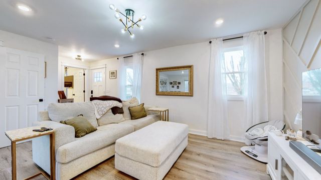 2320 31W Highway S, White House, TN 37188