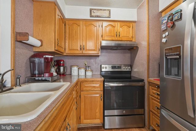 603 BROADWAY, Vineland, NJ 08360