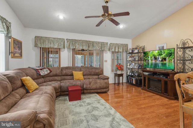 603 BROADWAY, Vineland, NJ 08360