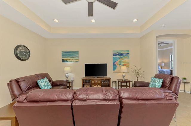 1050 BLUFFWOOD DRIVE, Nokomis, FL 34275