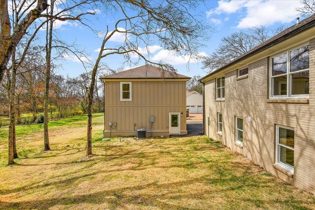 1409 Sneed Rd, W, Franklin, TN 37069